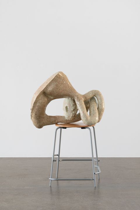 Galerie Maria Lund Knots Knots Knots 1 100x65x33cm Cramique Mail Et Readymade 2023