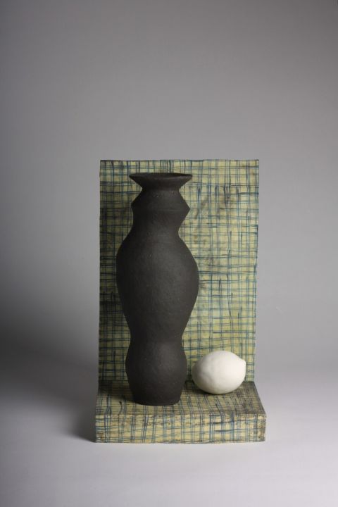 Galerie Christine Colon Corregan Daphn Black Vase With White Lemon