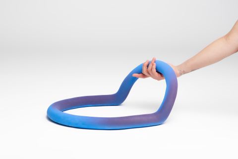 Cb26 Osnova Arina Antonova Blue Loop 2022 45x40x21cm Stoneware Pigments Courtesy Of The Artist And Osnova