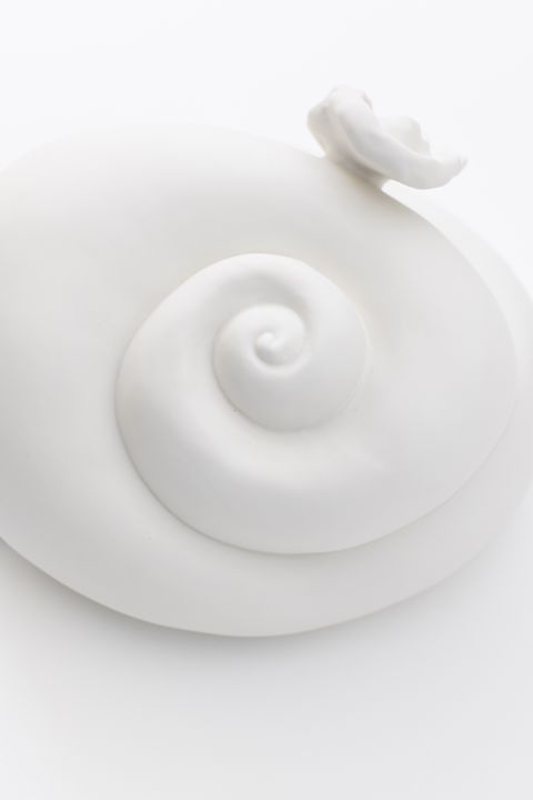 Cb26 Osnova Maya Hottarek Introverted Extrovert Chinese Porcelain 40x35x25cm 2024 2