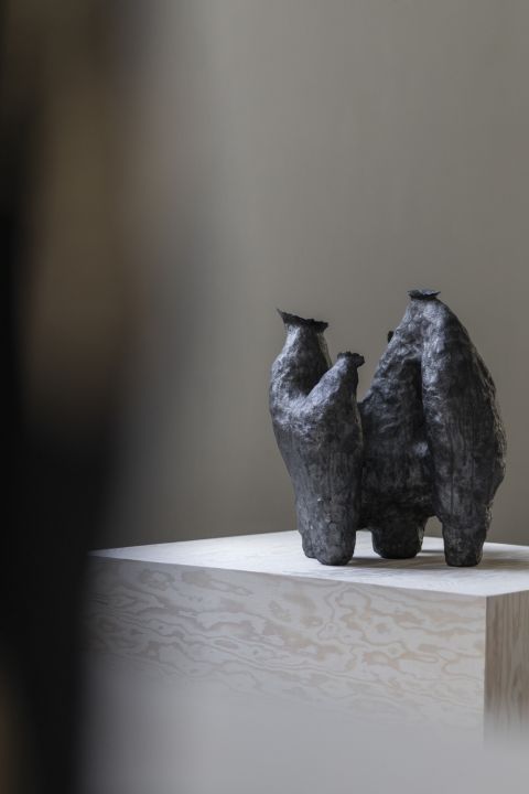Jojo Corväiá, ceramic sculpture, 2021 @Tijs Vervecken