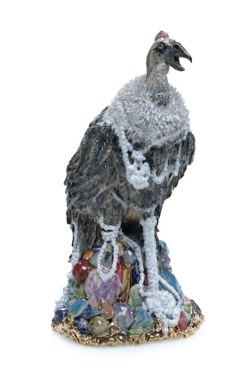 Cb25 Galerie Fontana Carolein Smit Vulture With Pearl Necklace 2024 Ceramic Sculpture 39x20x21cm