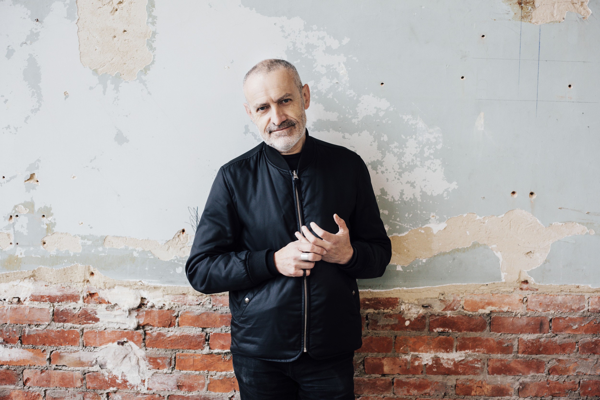 Jm_Aia Julie Calbert