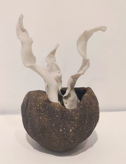 Cb26 Galeria Metro Montse Rego Subfloridana Glazed Ceramic 25x15x15cm